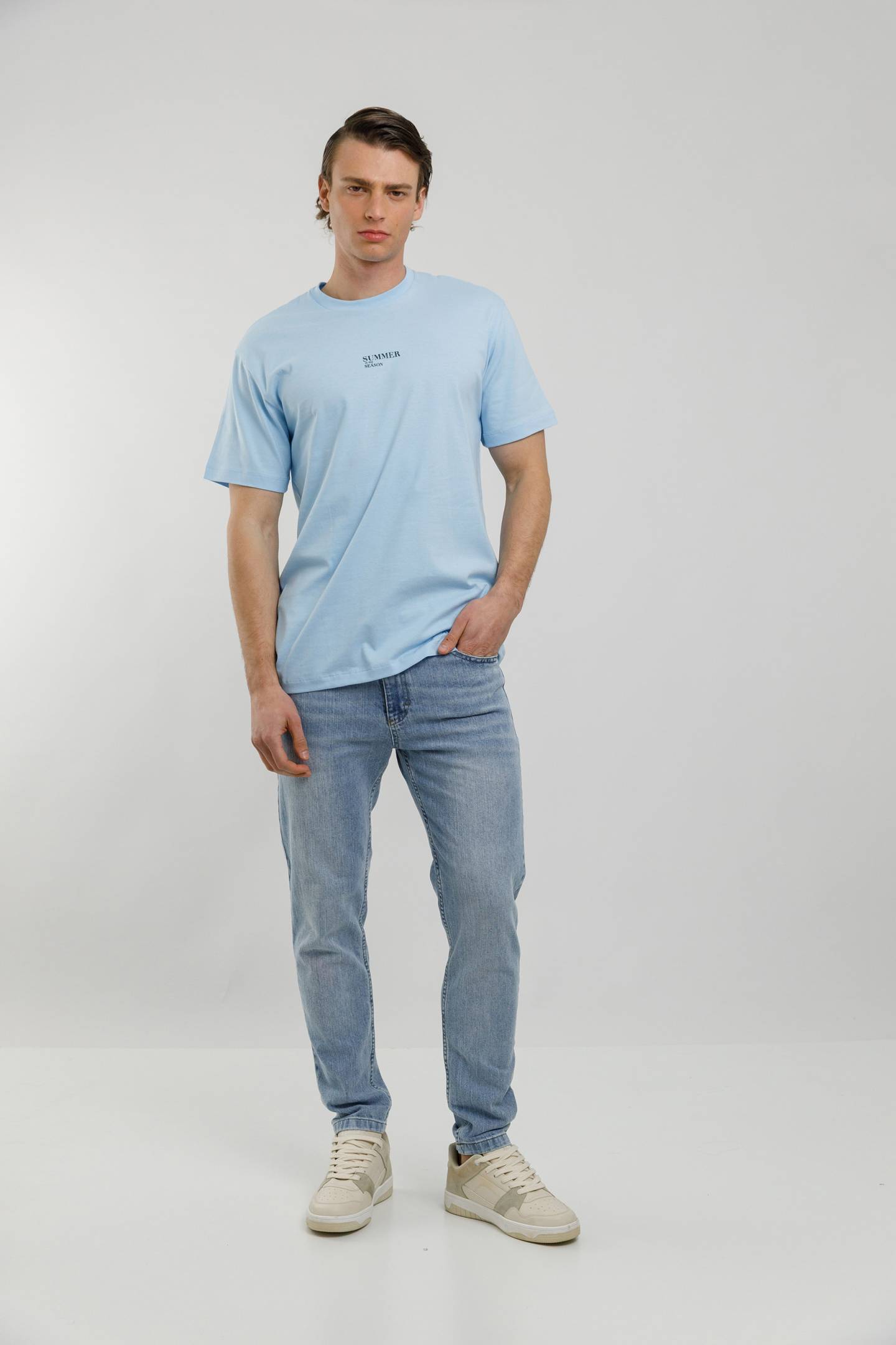 REMERA TROPEA