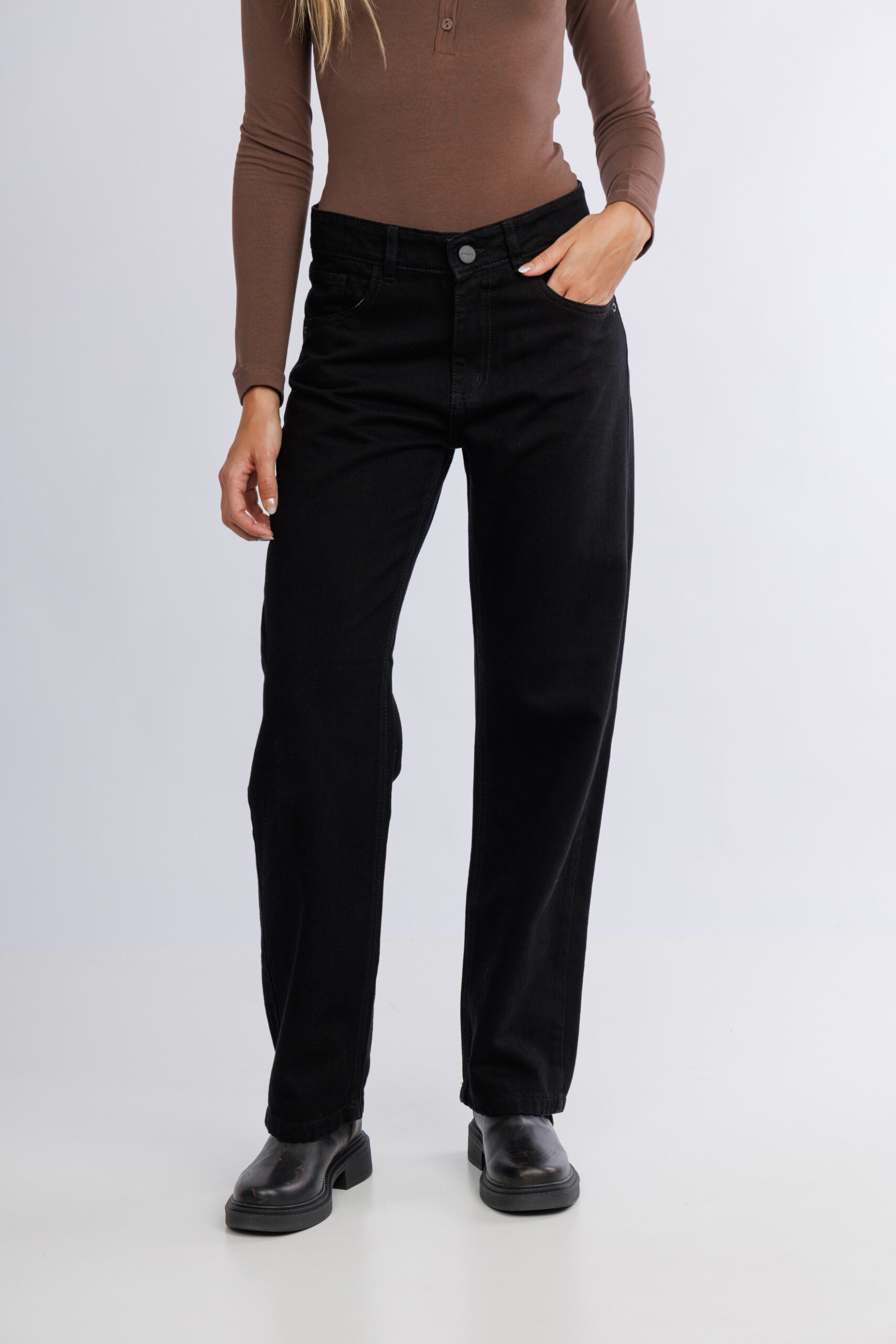 JEAN STRAIGHT MIYAKE