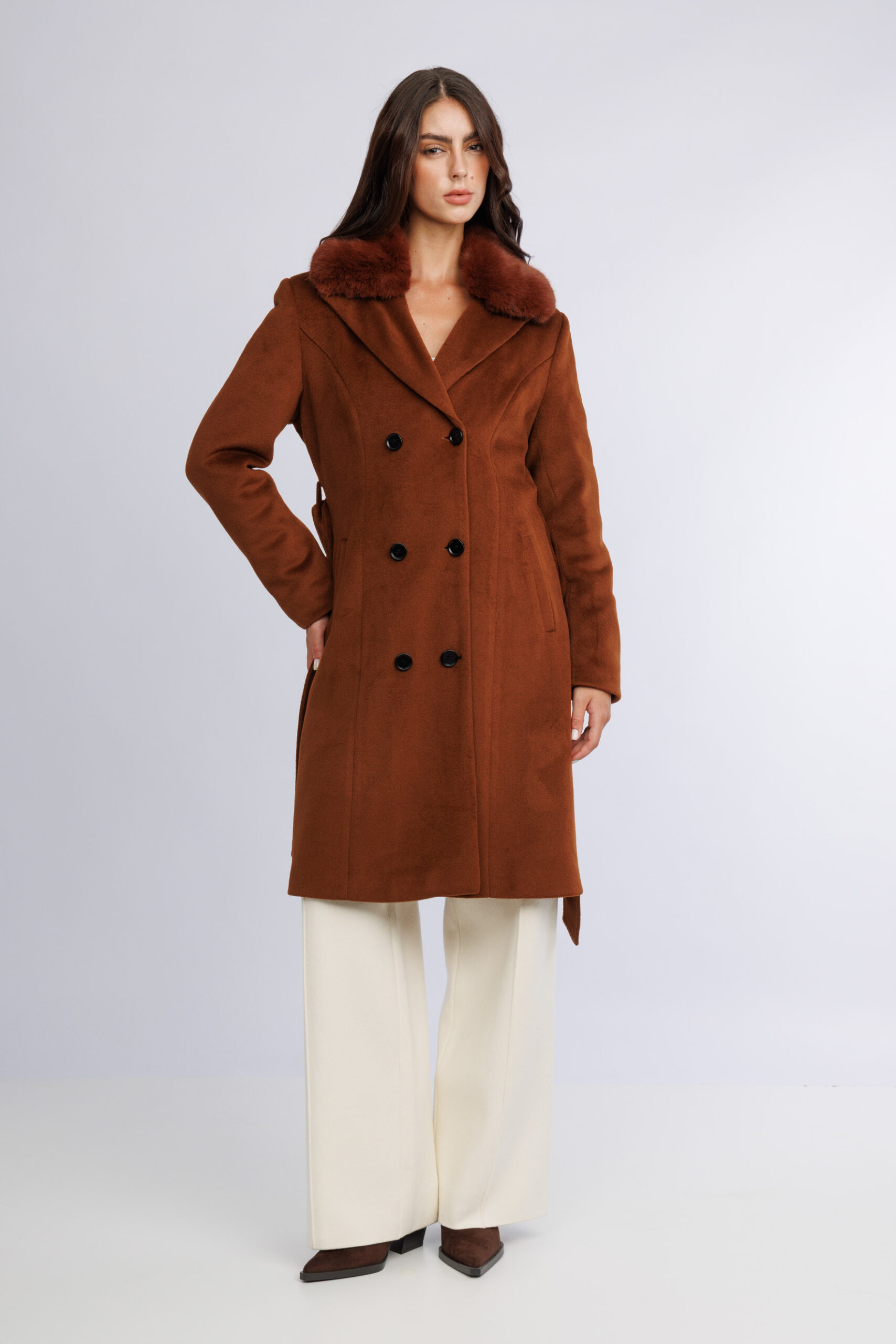 TAPADO HEPBURN