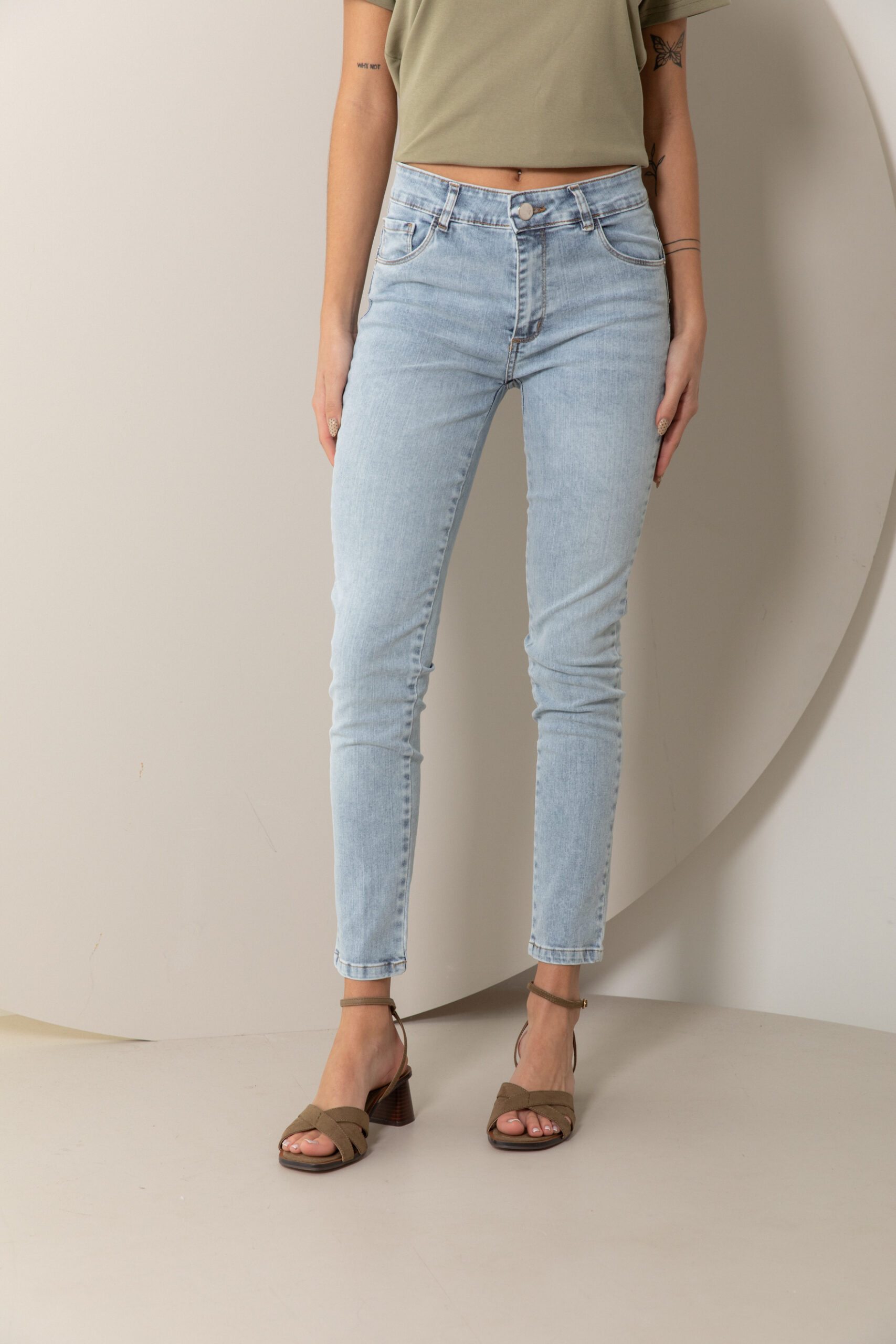 SKINNY PU 2P ELASTIZADO - A226220070