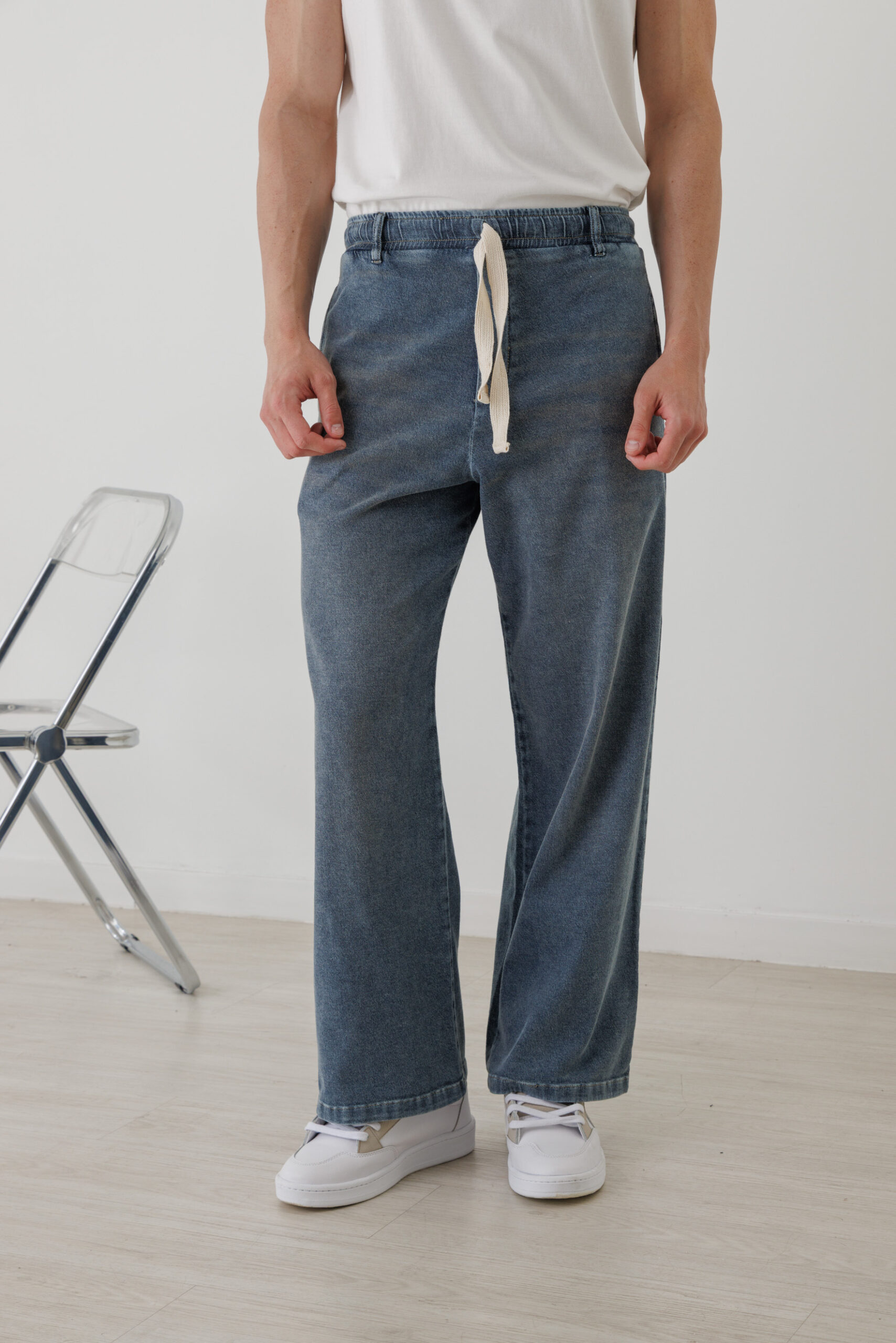 BABUCHA JOGGER JEANS LOCALIZADO - Q226120030