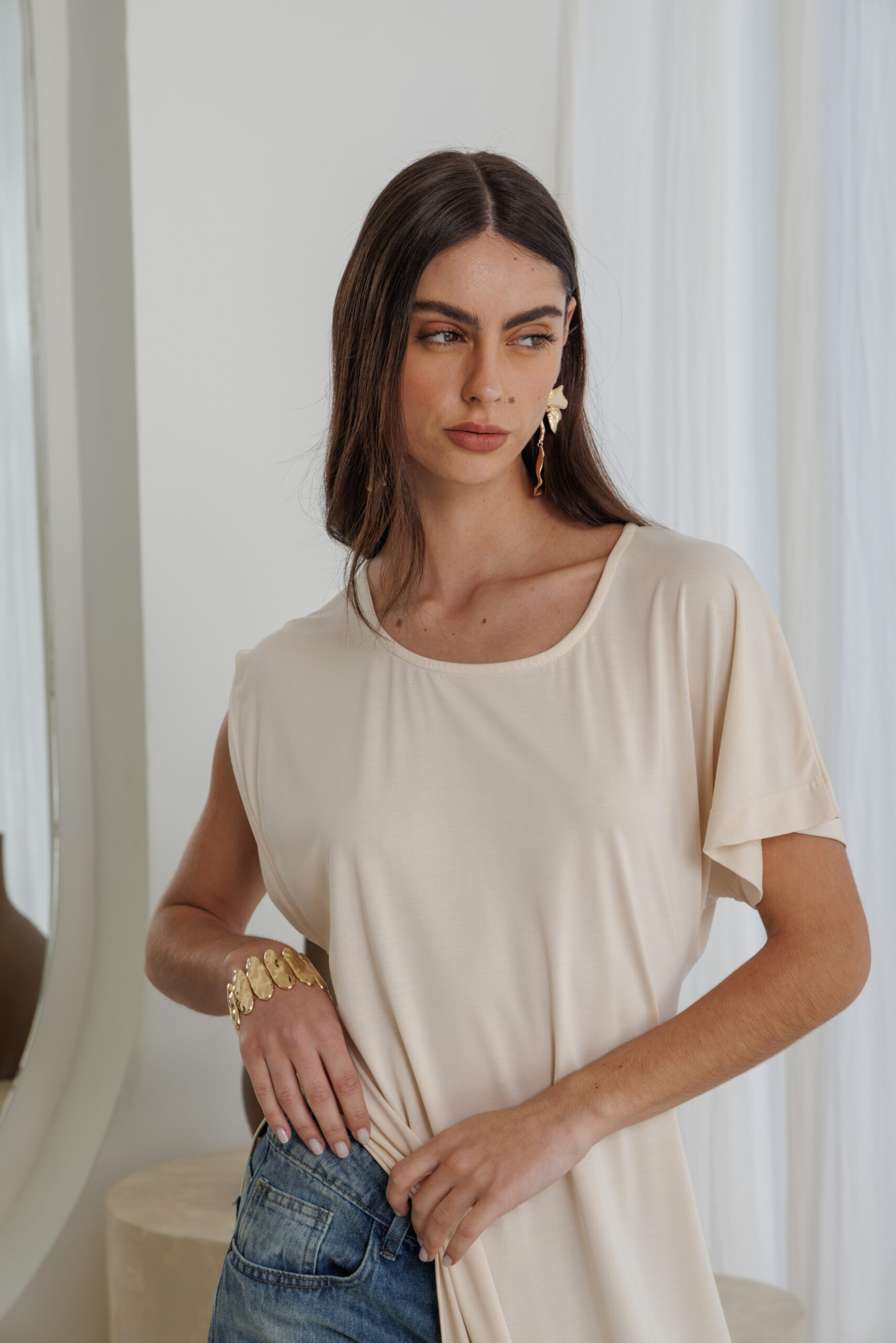 REMERA LARSSON - P226210035